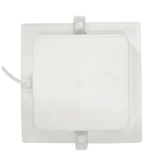 Led panel 12W, 1050 lumen, IP44 vízálló, 3900 kelvin, közép fehér, négyzet forma. Life Light Led 2 év gari